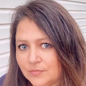 Meet your Posher, Christy